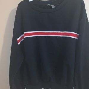 cropped sweatshirt